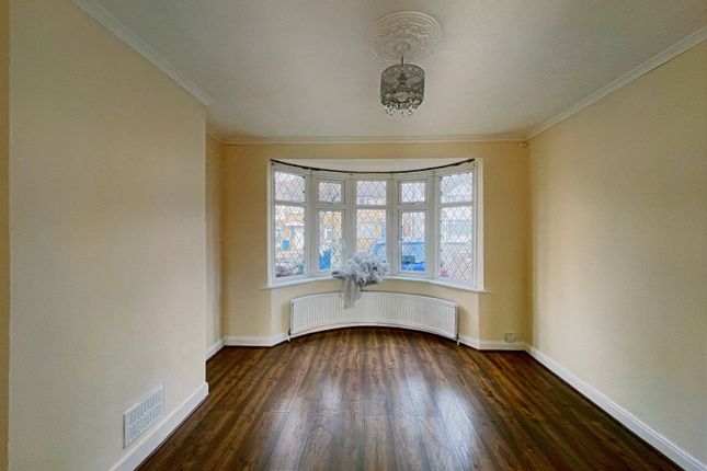 Thumbnail Terraced house to rent in Hillside Crescent, Harrow