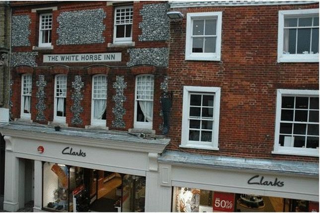 Thumbnail Flat to rent in St. Johns South, High Street, Winchester