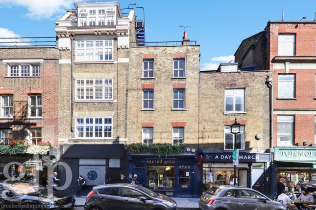 Flat to rent in Berwick Street, London