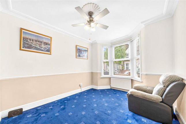 30, Wolsey Avenue, London photo 2