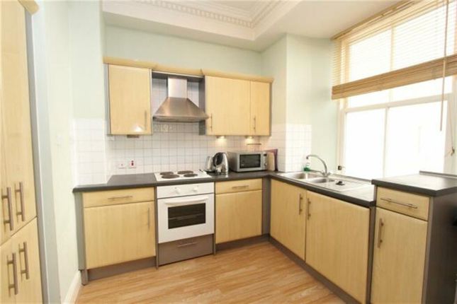 Flat to rent in South Western House, Southampton