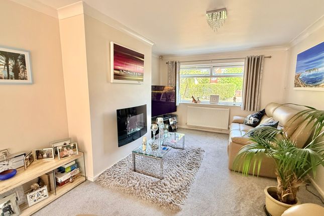 136 Hightown Road, RINGWOOD photo 4