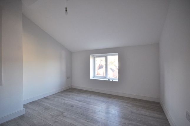 Caerau Road, Newport photo 5
