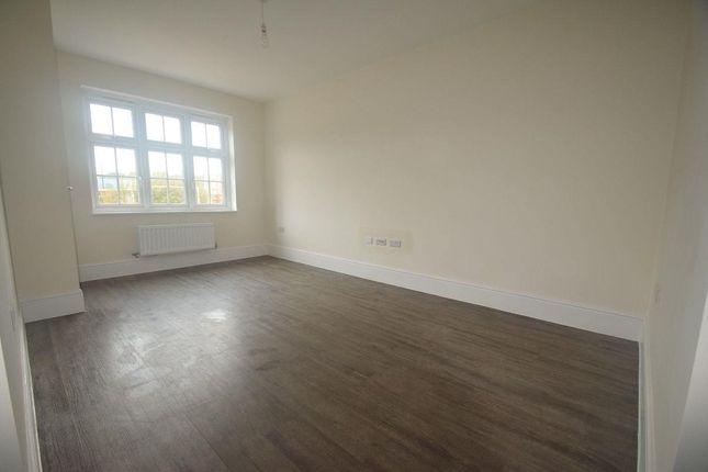 66, George Wynn Way, Telford photo 2