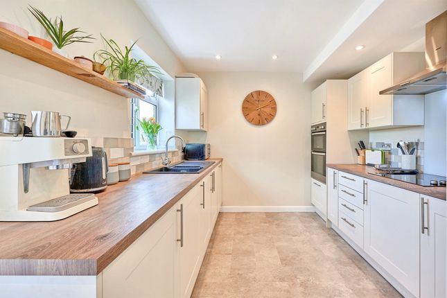 27, Merton Place, Saffron Walden photo 4