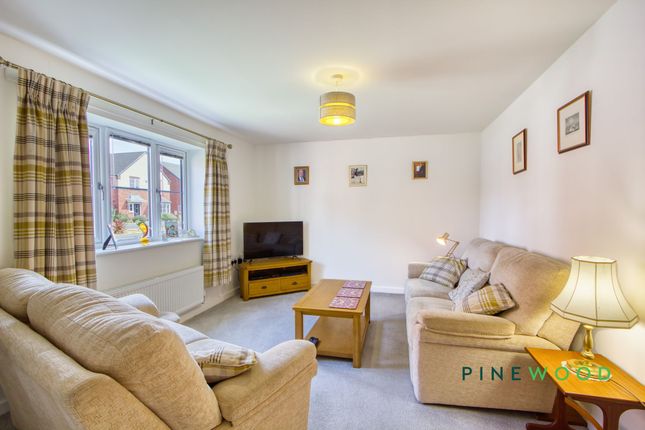 3 Thornfield Place, Chesterfield photo 4