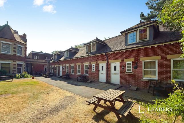 Derby Road, Dorset photo 2