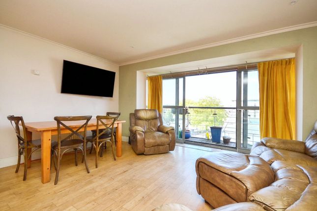 Flat 14, The Custom House, Redcliff Backs, Bristol photo 4