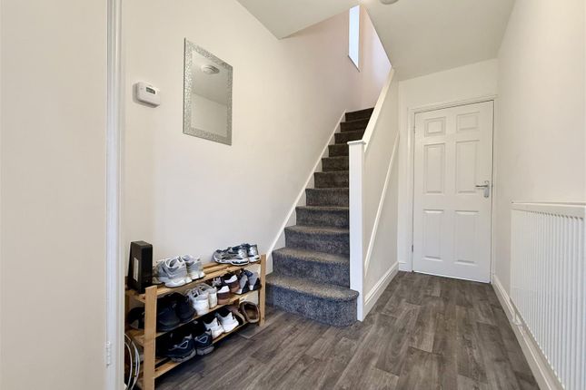 81, Kirkstone Drive, Loughborough photo 2