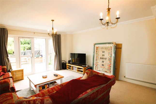 1, Chinthurst Mews, Coulsdon photo 2