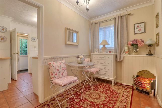 Rectory Cottage, Tendring photo 5