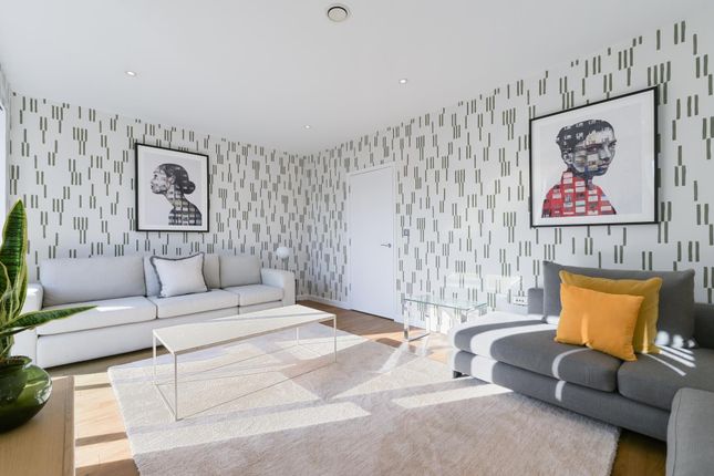 39, Reynard Way, Brentford photo 4