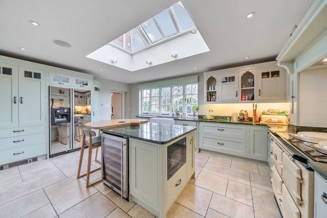 Tiverton, Darkes Lane, Potters Bar photo 2