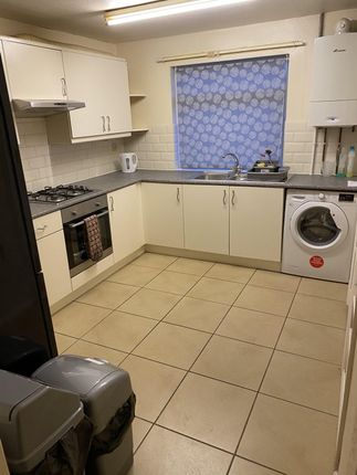 40, Copinger Close, Canterbury photo 2