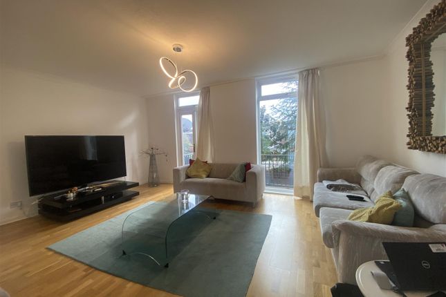 Property to rent in Canfield Gardens, London