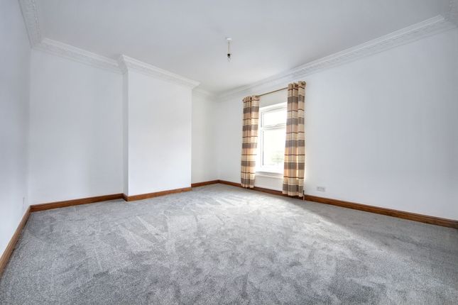 601 Ormskirk Road, Wigan photo 4
