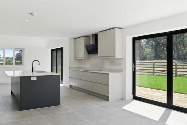The Barn, Kiln Road, Diss photo 4