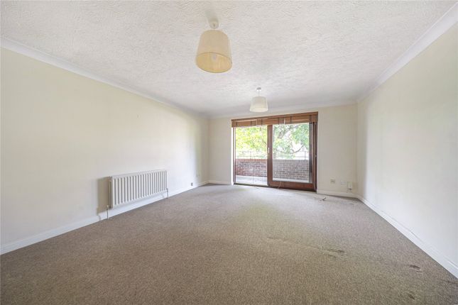 Flat 6 Inglewood Court, 9, Oaklands Road, Bromley photo 2