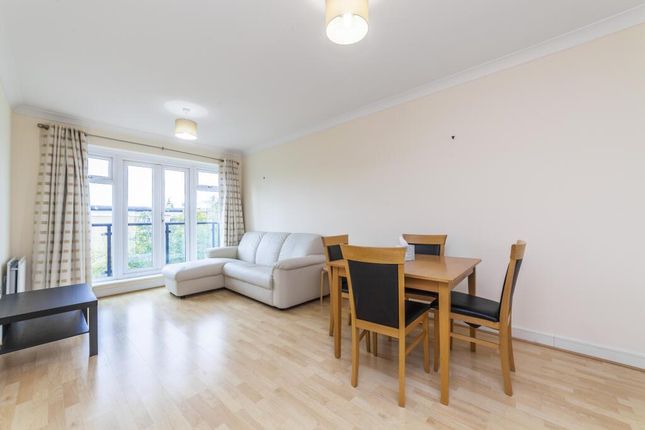 Flat 40 Hardwick House, Masons Hill, Bromley photo 4