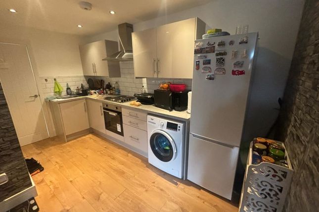 32, Pool Road, Leicester photo 3