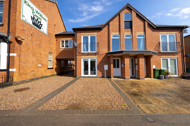 1-bed flat on 8 King William Court, Leicester, £140,000