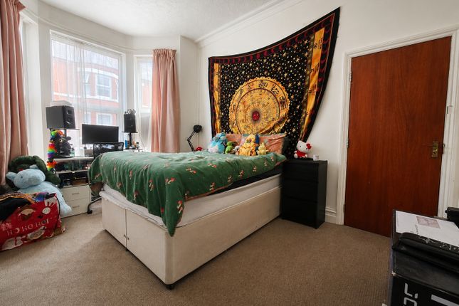 17, Bouverie Street, Cheshire photo 3