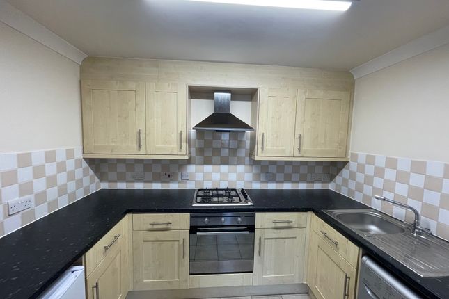 Maisonette to rent in Station Street, Atherstone