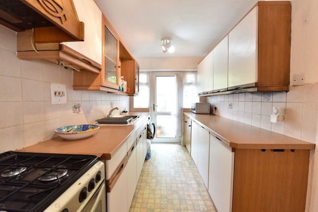 18, Coniston Drive, Kingswinford photo 4