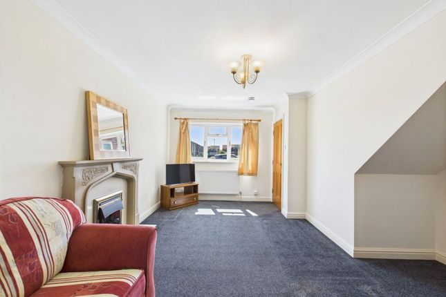 1, Sycamore Court, Whitby photo 2