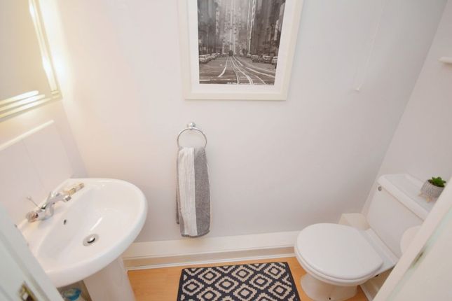 60, Kings Field, Seahouses photo 4