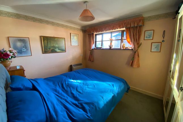 Flat 10, Albion Mews, Edenbridge photo 3