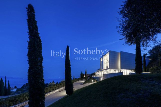 Villa for sale in Via Ronciglio, Gardone Riviera, Lombardia