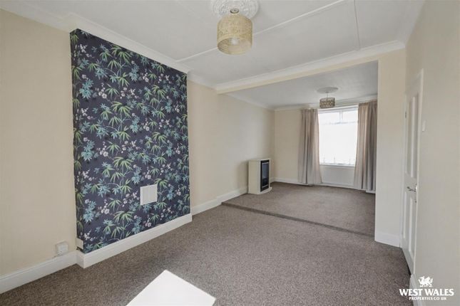 2, Quay Street, Cardigan photo 3