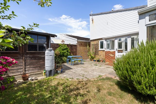 21, The Causeway, Pagham, Bognor Regis, West Sussex photo 3
