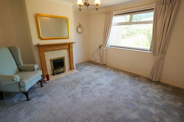 10, Warton Avenue, Morecambe photo 2