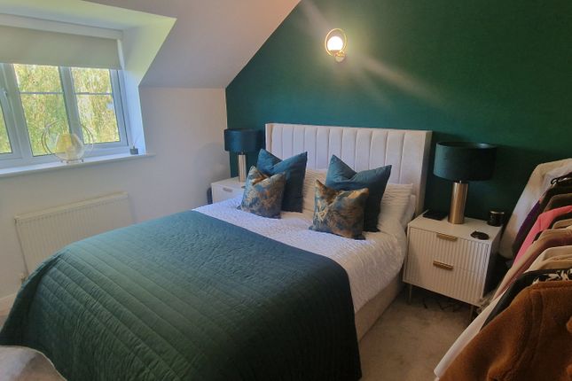 Flat 6, Bristol photo 3