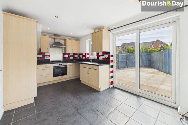 41 Darwin Court, Whitchurch photo 2