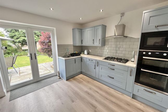 31, Knutsford Road, Alderley Edge photo 3