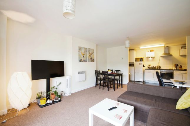 Flat for sale in 3 Cam Road, London