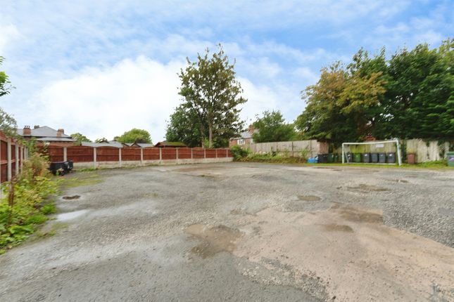 6, Roselands Court, Egerton Park, Birkenhead photo 4
