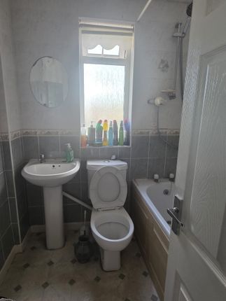 138, Clements Road, Birmingham photo 5