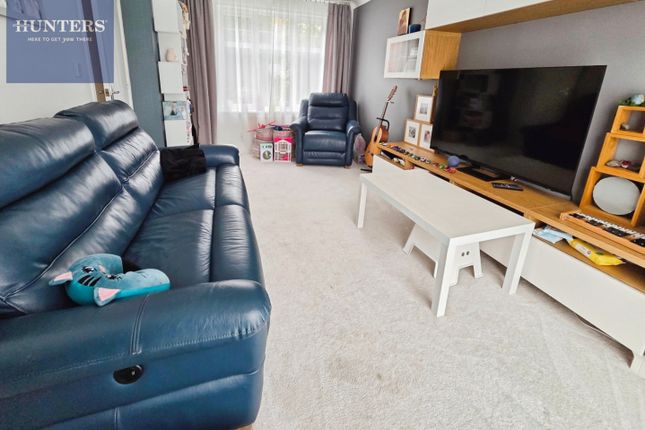 30, Underwood Place, Brackla Bridgend photo 3