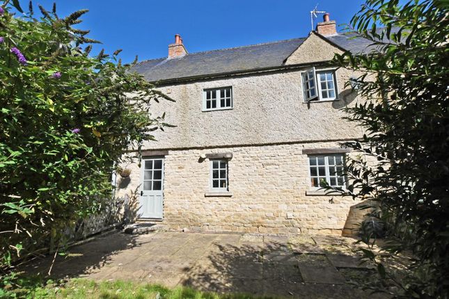 Thumbnail Cottage for sale in Bell Lane, Lechlade
