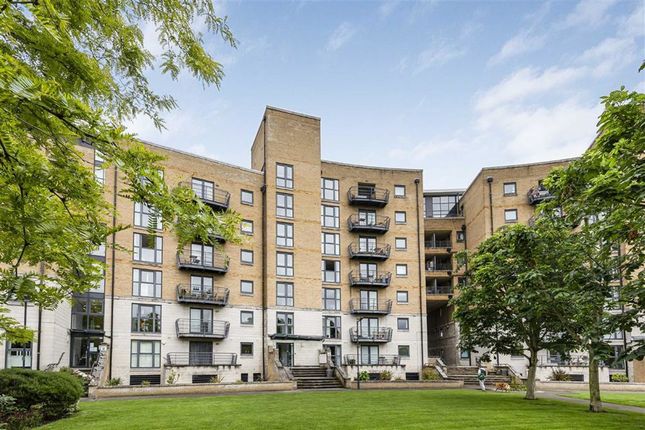 Thumbnail Flat for sale in Glaisher Street, London