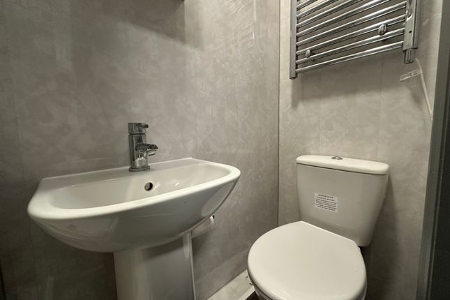 14, LEAMINGTON SPA photo 5