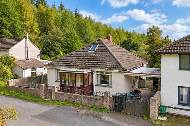 3-bed bungalow on Clements End, Coleford, £350,000