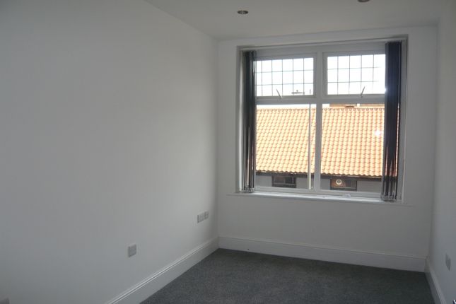 Cleveland Chambers, Apartment 6, Doncaster photo 4