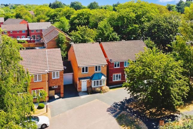 5 Thorntree Close, Leicester photo 2