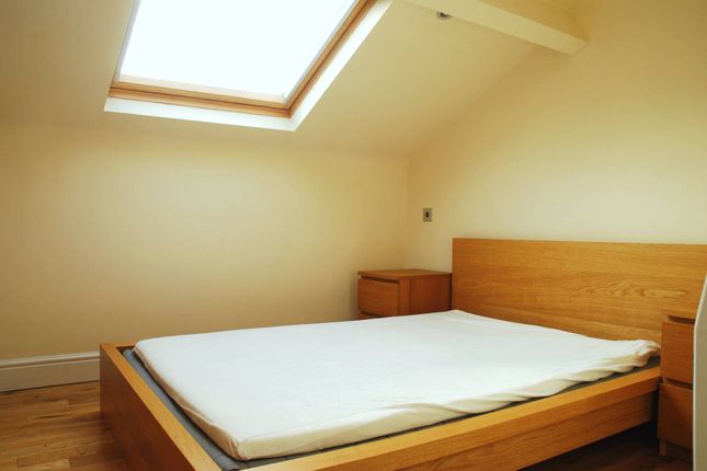Thumbnail Mews house to rent in Salisbury Mews, Fulham, London