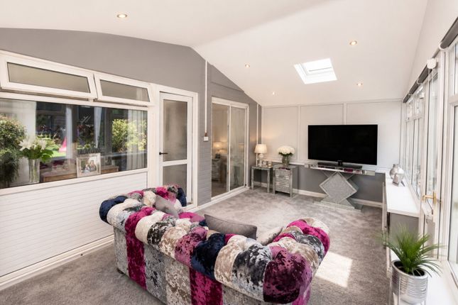 76, Laxton Close, Kingswinford photo 4